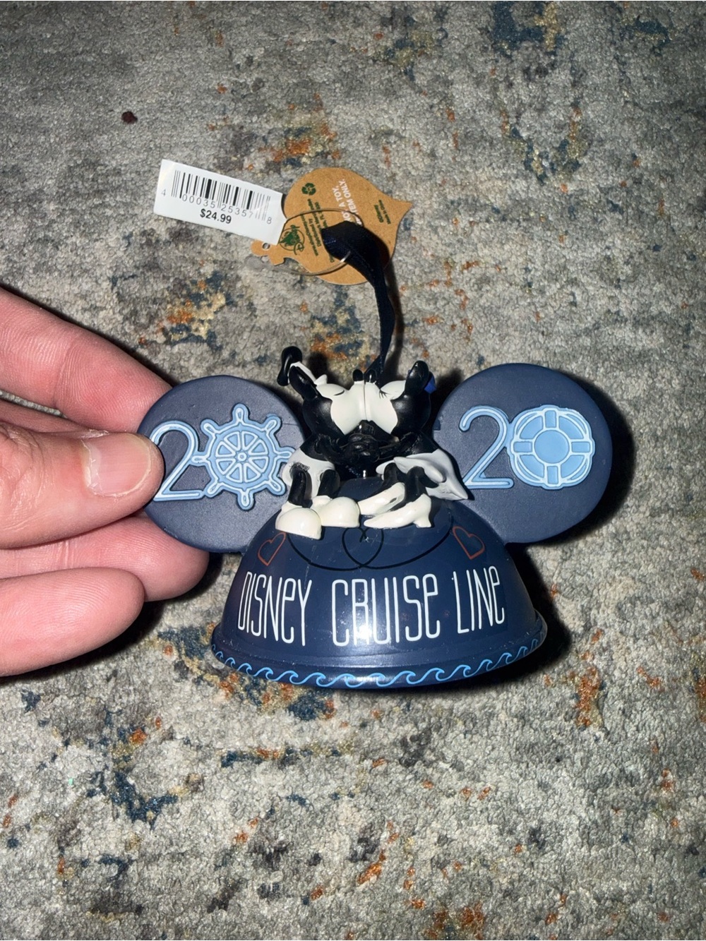 New Disney Parks Cruise Line 2020 Ears Ornament Mickey Minnie Kissing